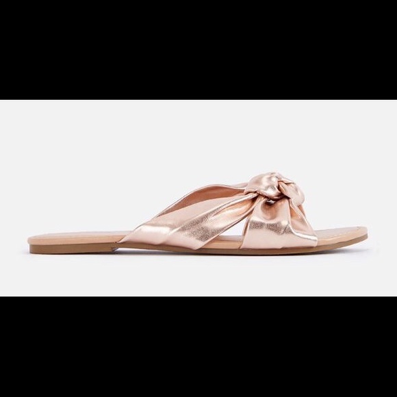 NEW in Box JustFab Jasmyna Sandal Size 9 - Picture 3 of 4